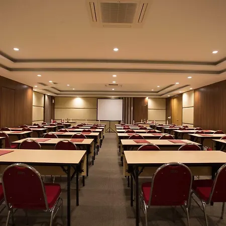 Saris Hotel Kuta-3